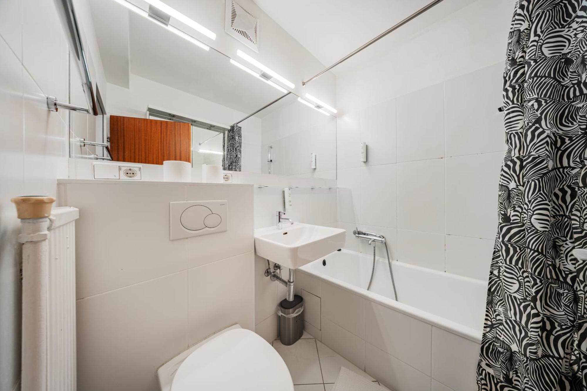 Studio Next To Karlskirche #17 Apartment Виена Екстериор снимка